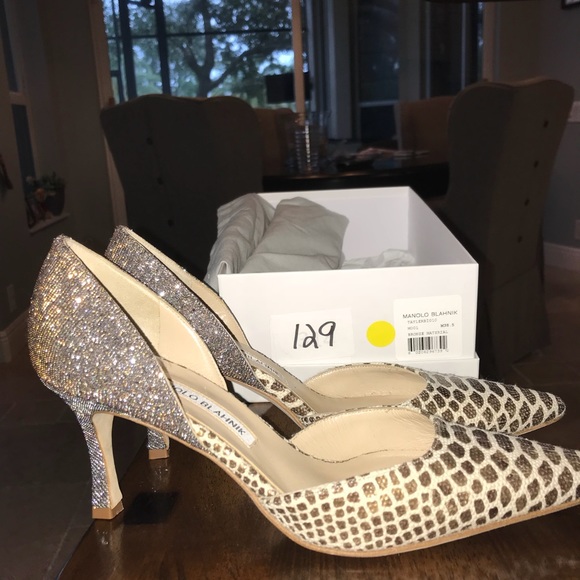 Manolo Blahnik Designer Heels - Picture 3 of 7